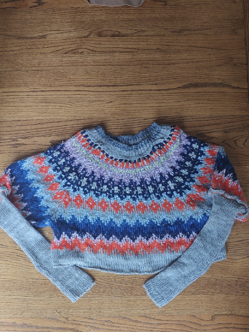 Women's Multicolor Fair Isle Crewneck Sweater - Gray